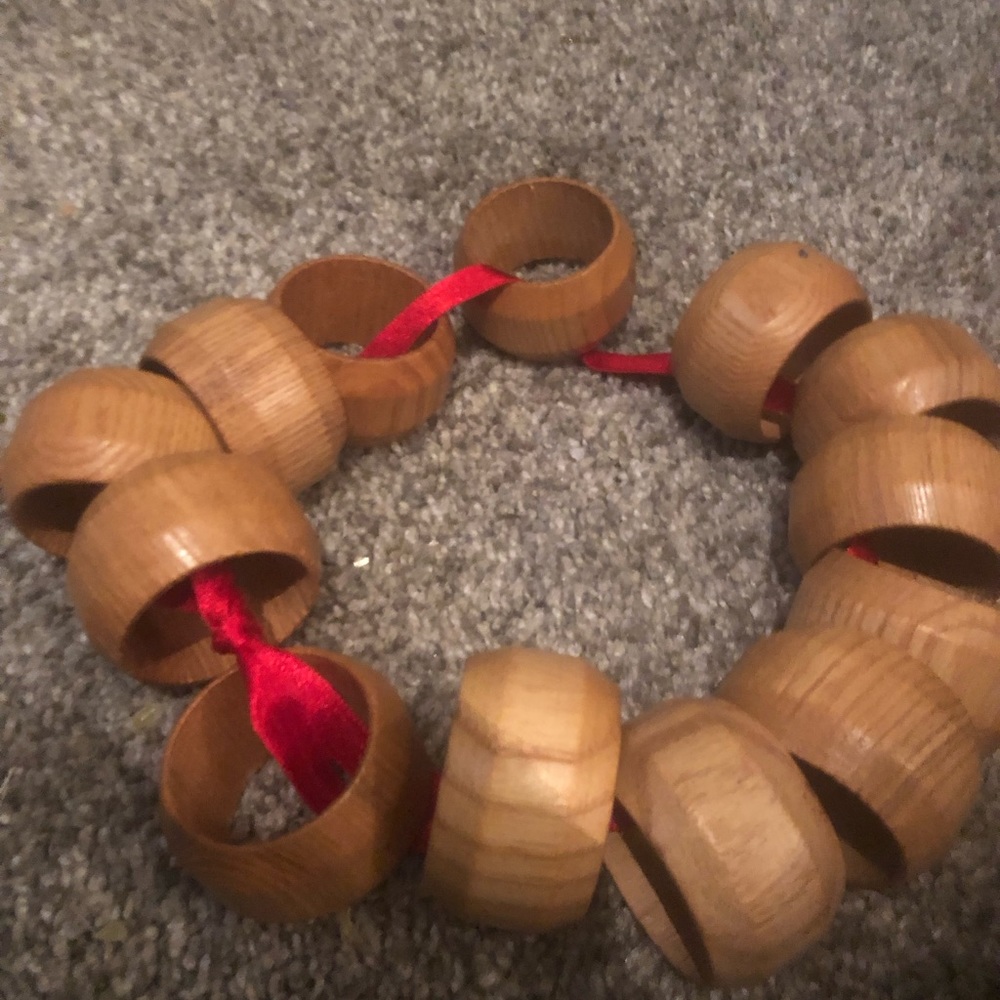 Wooden napkin rings